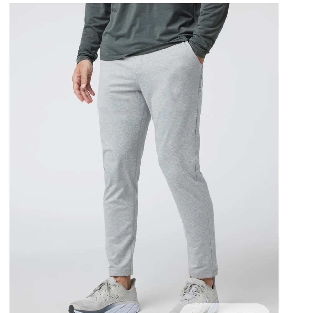 NEW Vuori Coronado Pant Medium Heather Grey Performance Jogger V415